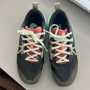 Nike Trail Pegasus sneakers